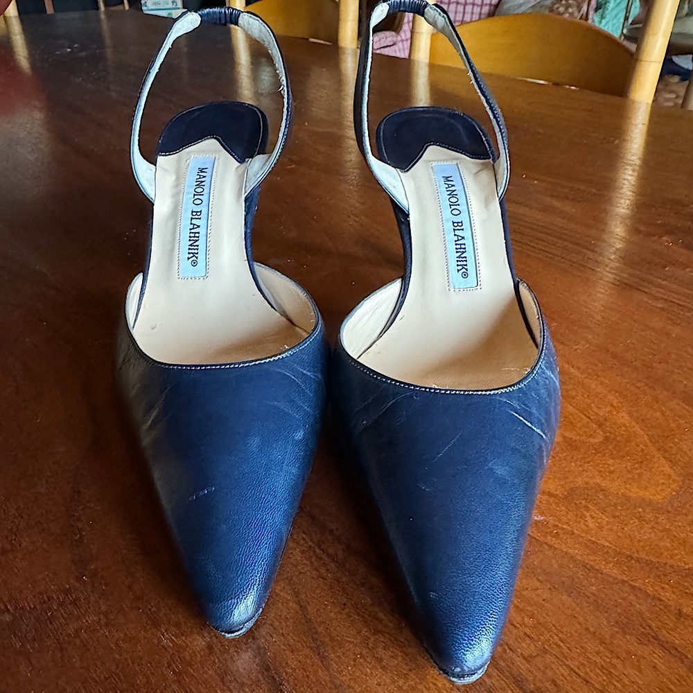 Manolo Blahnik CAROLYNE 70 
Blue Nappa Leather Slingback Pumps